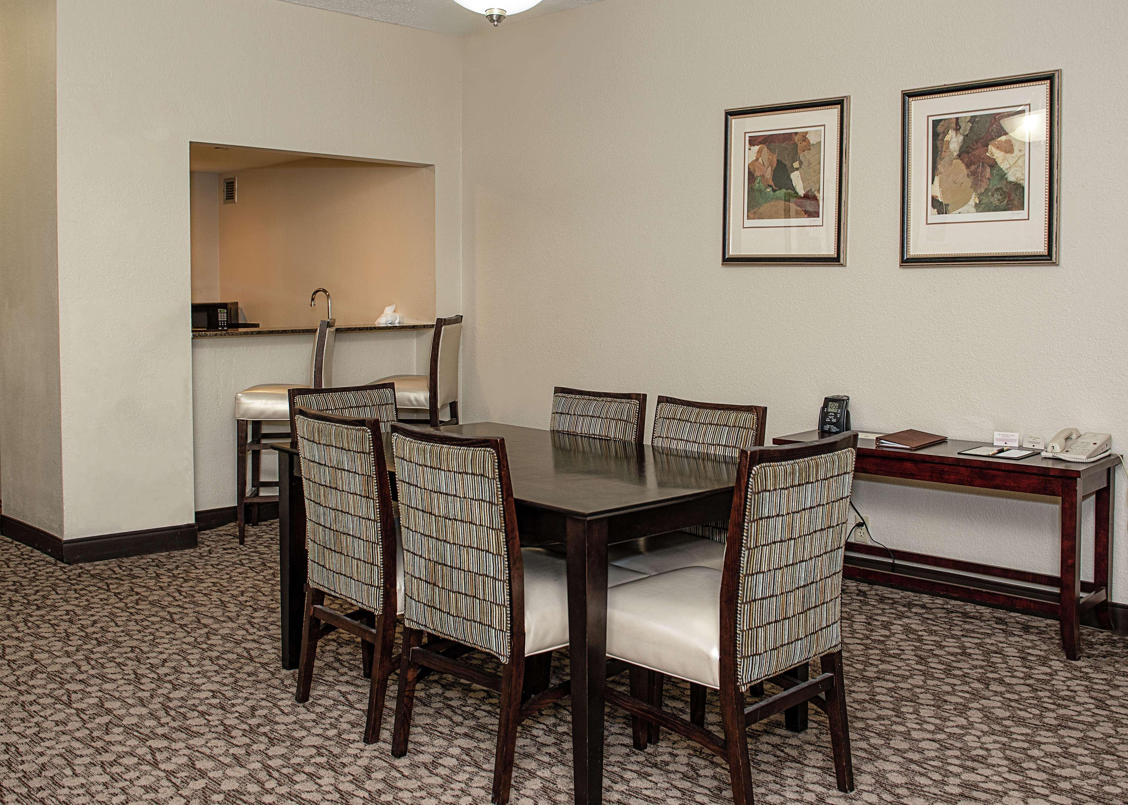 Doubletree By Hilton Lafayette Hotel Exterior photo