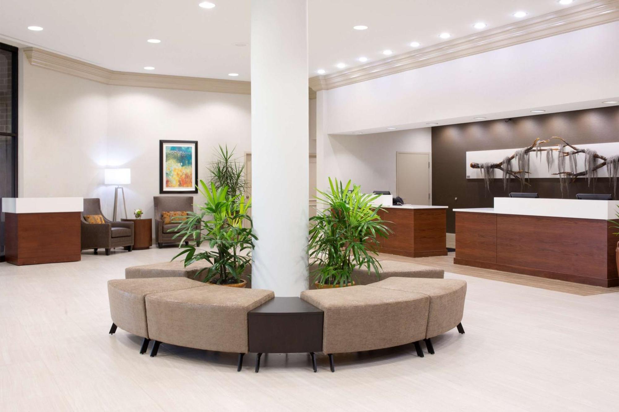 Doubletree By Hilton Lafayette Hotel Exterior photo