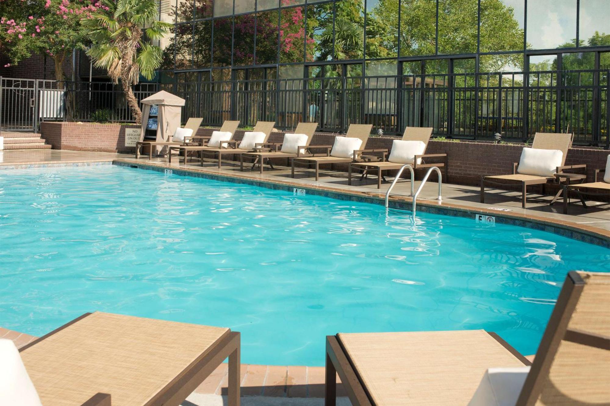 Doubletree By Hilton Lafayette Hotel Exterior photo