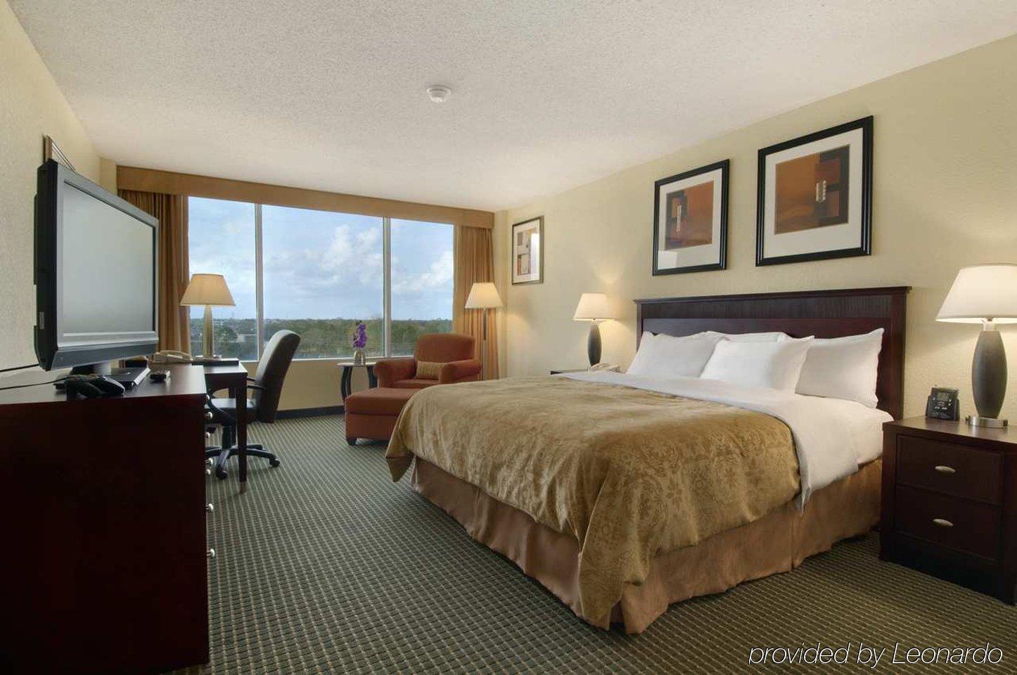 Doubletree By Hilton Lafayette Hotel Room photo
